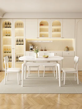 Светлая, роскошная и минималистичная современная небольшая квартира с выдвигающимся и складывающимся круглым обеденным столом и стульями